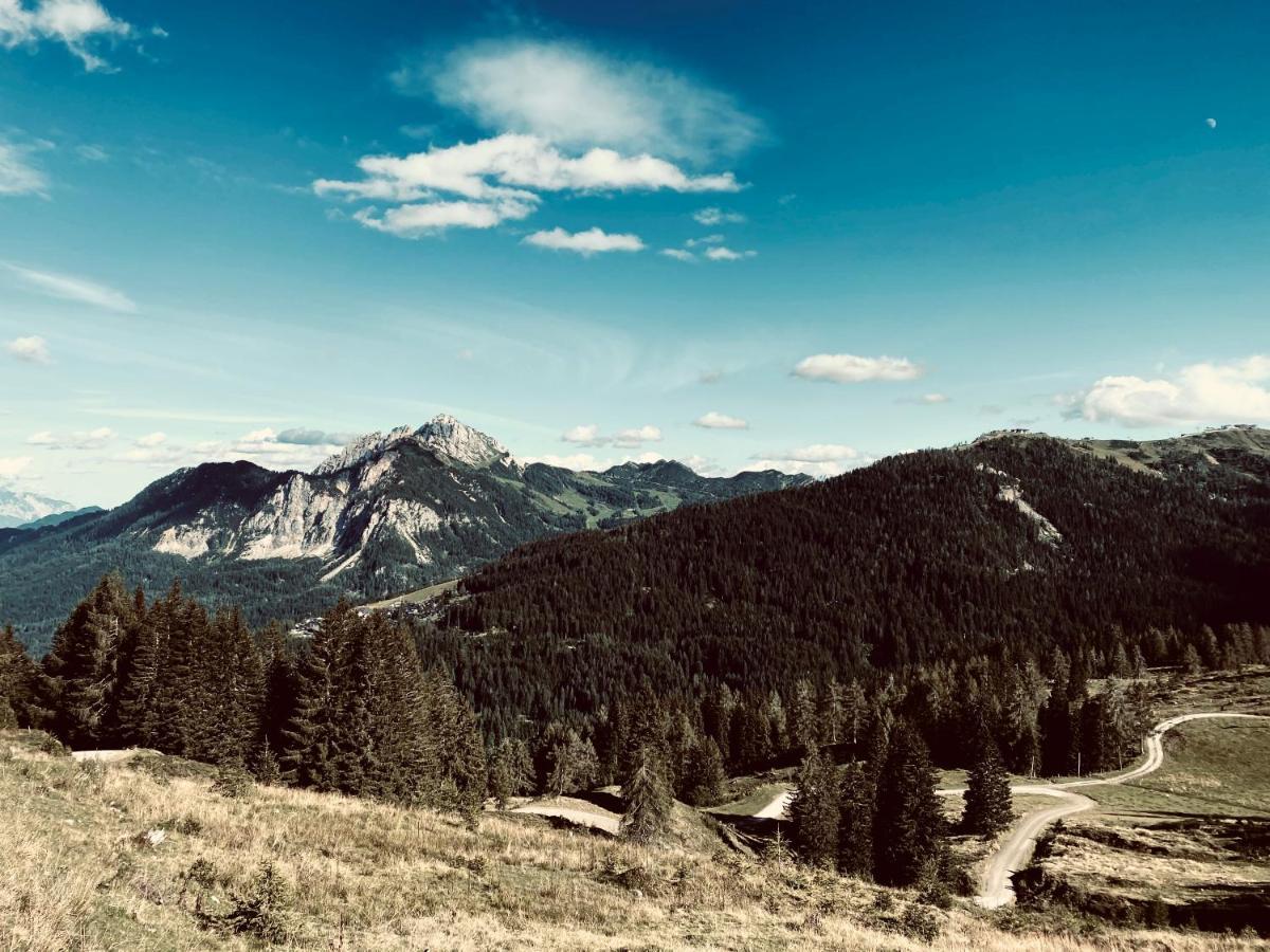 Stubihuettn Lägenhet Sonnenalpe Nassfeld Exteriör bild